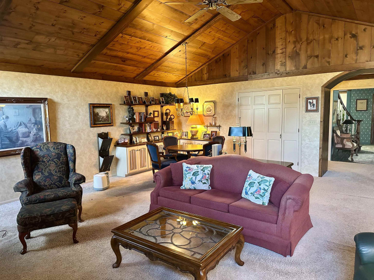 1016 Highland Drive Hastings, Nebraska 68901, 3 Bedrooms Bedrooms, ,4 BathroomsBathrooms,Residential,For Sale,1016 Highland Drive,20260214