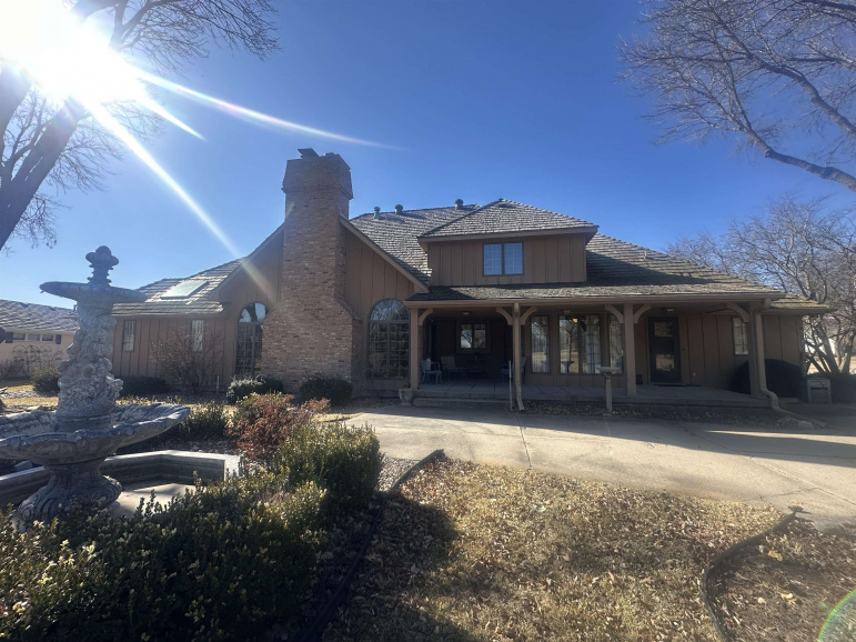 1016 Highland Drive Hastings, Nebraska 68901, 3 Bedrooms Bedrooms, ,4 BathroomsBathrooms,Residential,For Sale,1016 Highland Drive,20260214