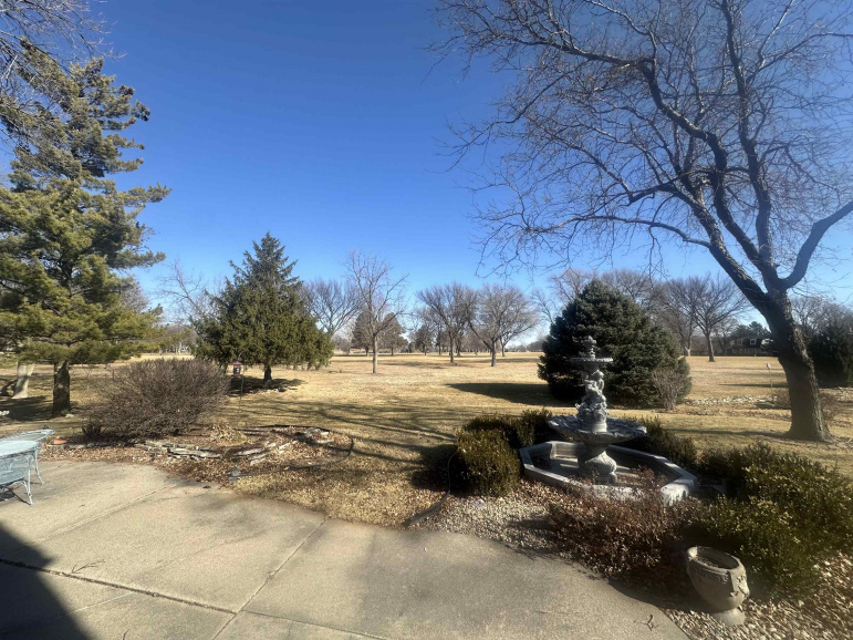 1016 Highland Drive Hastings, Nebraska 68901, 3 Bedrooms Bedrooms, ,4 BathroomsBathrooms,Residential,For Sale,1016 Highland Drive,20260214