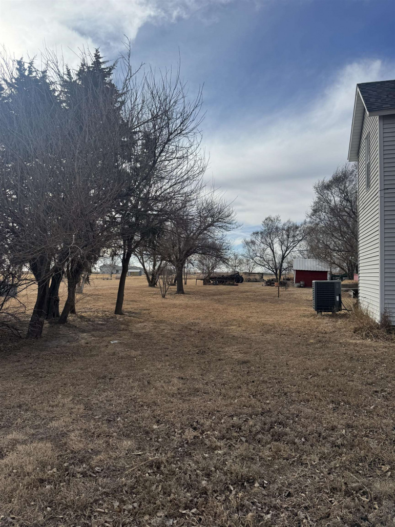 301 S C Street Overton, Nebraska 68863, 3 Bedrooms Bedrooms, ,2 BathroomsBathrooms,Residential,For Sale,301 S C Street,20260226