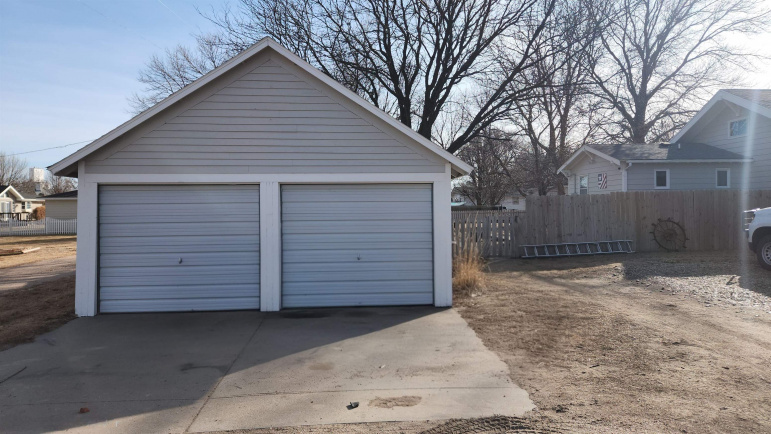 406 N Hamilton Street Eustis, Nebraska 69028, 3 Bedrooms Bedrooms, ,2 BathroomsBathrooms,Residential,For Sale,406 N Hamilton Street,20260223