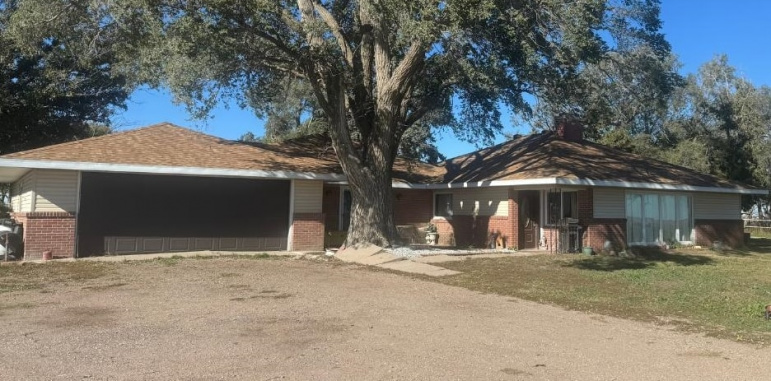 73803 Highway 183 Holdrege, Nebraska 68949, 6 Bedrooms Bedrooms, ,2 BathroomsBathrooms,Residential,For Sale,73803 Highway 183,20251467