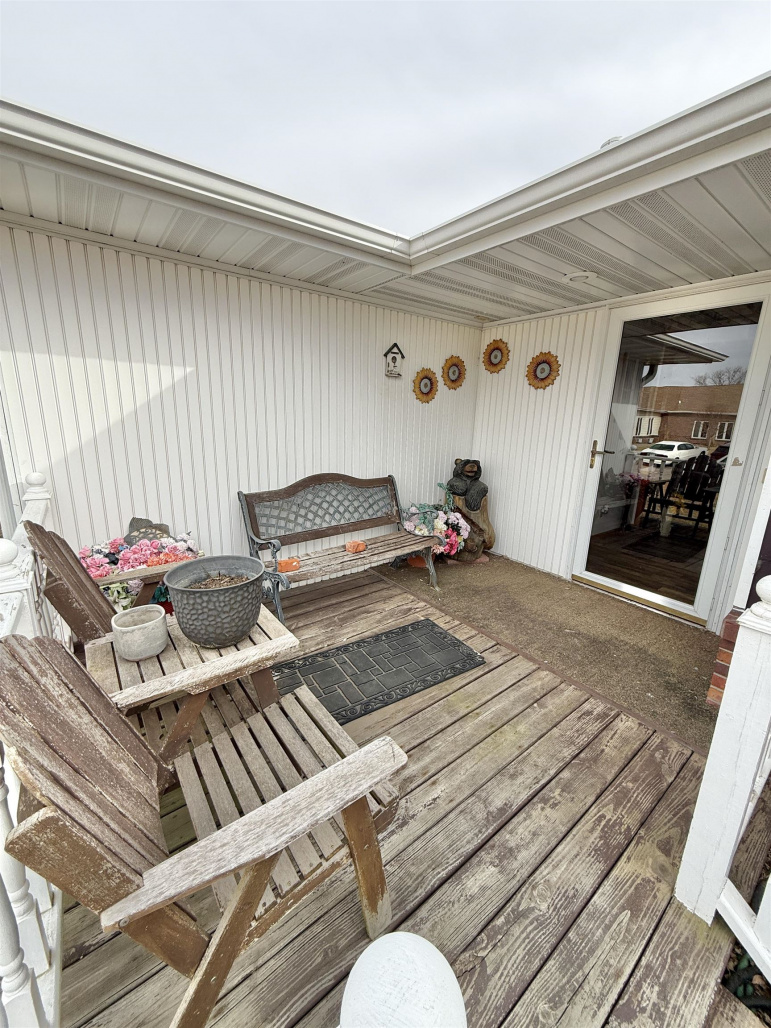 667 W Hawthorne Minden, Nebraska 68959, 3 Bedrooms Bedrooms, ,2 BathroomsBathrooms,Residential,For Sale,667 W Hawthorne,20260231