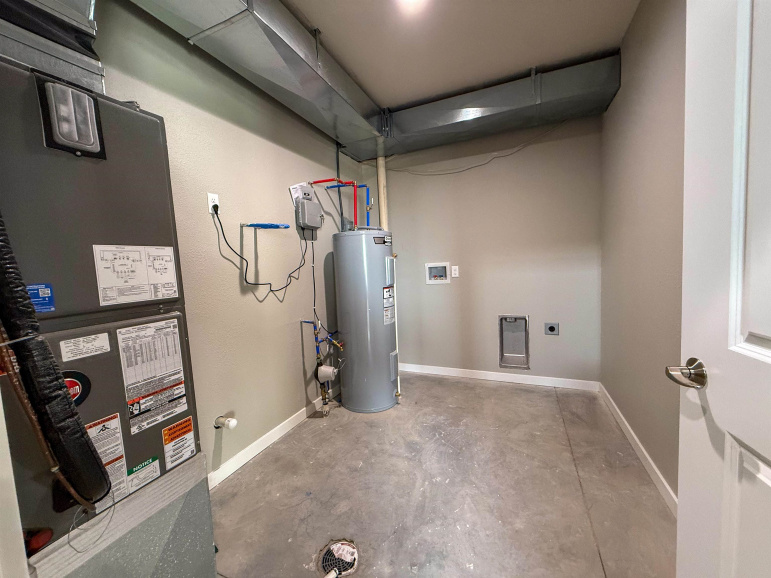 1305 S Harrison Street Lexington, Nebraska 68850, 3 Bedrooms Bedrooms, ,2 BathroomsBathrooms,Residential,For Sale,1305 S Harrison Street,20260228