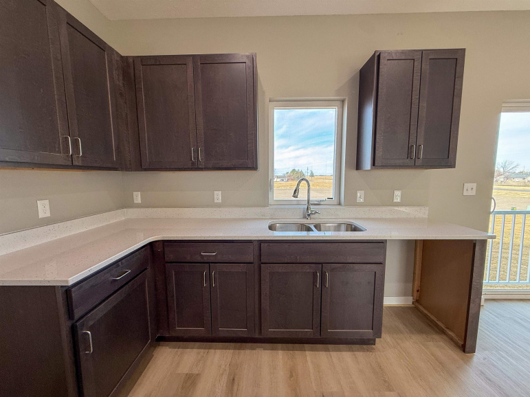 1305 S Harrison Street Lexington, Nebraska 68850, 3 Bedrooms Bedrooms, ,2 BathroomsBathrooms,Residential,For Sale,1305 S Harrison Street,20260228