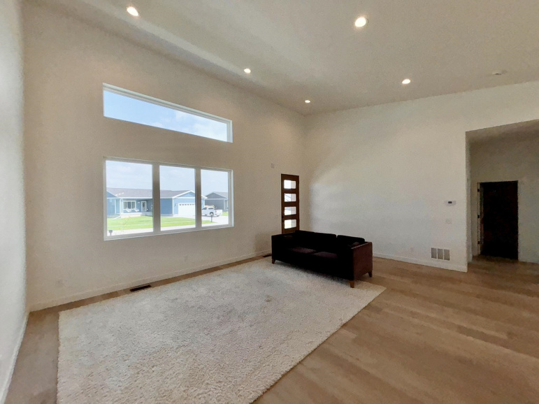 3117 Frahm Lane Hastings, Nebraska 68901, 4 Bedrooms Bedrooms, ,3 BathroomsBathrooms,Residential,For Sale,3117 Frahm Lane,20251063