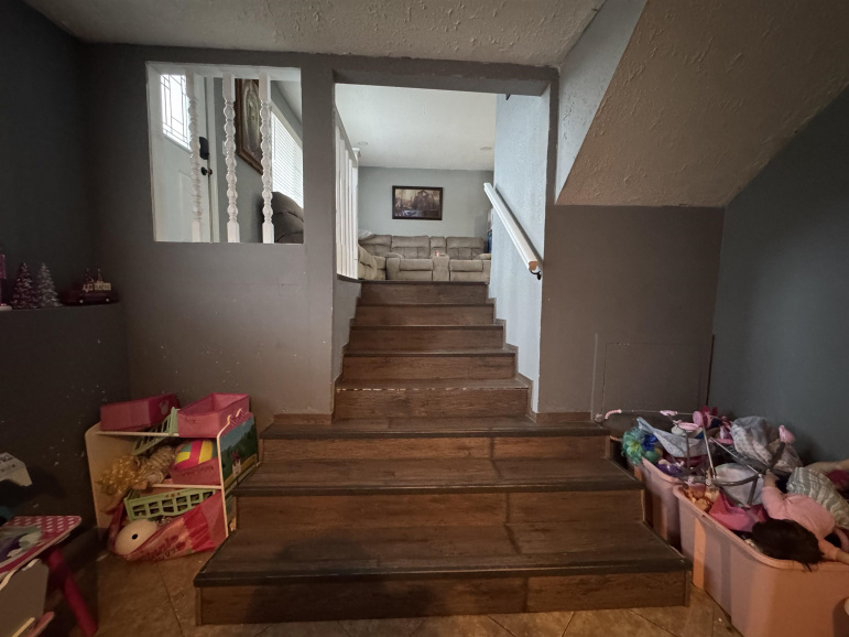 1102 S Harrison Street Lexington, Nebraska 68850, 4 Bedrooms Bedrooms, ,2 BathroomsBathrooms,Residential,For Sale,1102 S Harrison Street,20260238