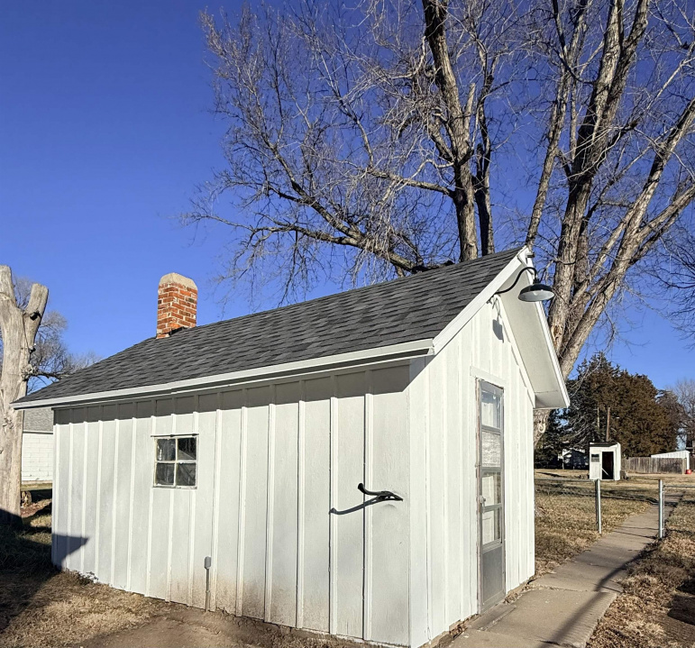 310 16th Avenue Franklin, Nebraska 68939, 3 Bedrooms Bedrooms, ,1 BathroomBathrooms,Residential,For Sale,310 16th Avenue,20251605