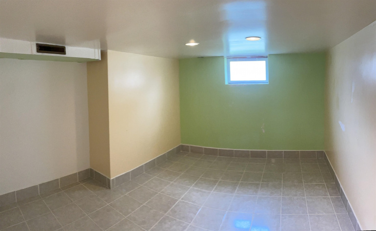 1719 Ave B Gothenburg, Nebraska 69138-0000, 4 Bedrooms Bedrooms, ,3 BathroomsBathrooms,Residential,For Sale,1719 Ave B,20250913