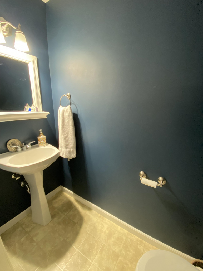 5609 N Avenue Kearney, Nebraska 68847, 3 Bedrooms Bedrooms, ,3 BathroomsBathrooms,Residential,For Sale,5609 N Avenue,20260244