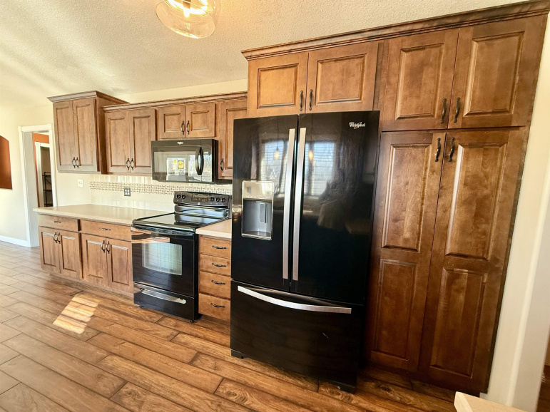 1741 Highland Drive Hastings, Nebraska 68901, 4 Bedrooms Bedrooms, ,4 BathroomsBathrooms,Residential,For Sale,1741 Highland Drive,20260241