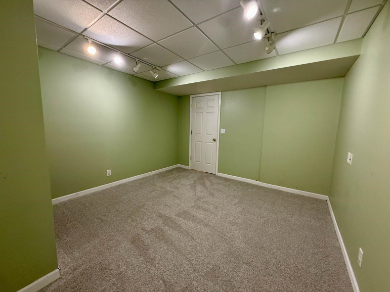 1741 Highland Drive Hastings, Nebraska 68901, 4 Bedrooms Bedrooms, ,4 BathroomsBathrooms,Residential,For Sale,1741 Highland Drive,20260241