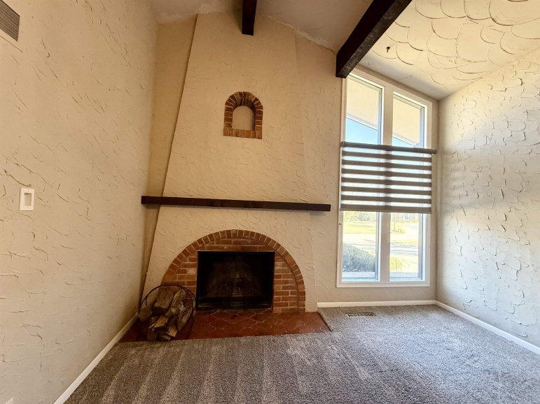 1741 Highland Drive Hastings, Nebraska 68901, 4 Bedrooms Bedrooms, ,4 BathroomsBathrooms,Residential,For Sale,1741 Highland Drive,20260241