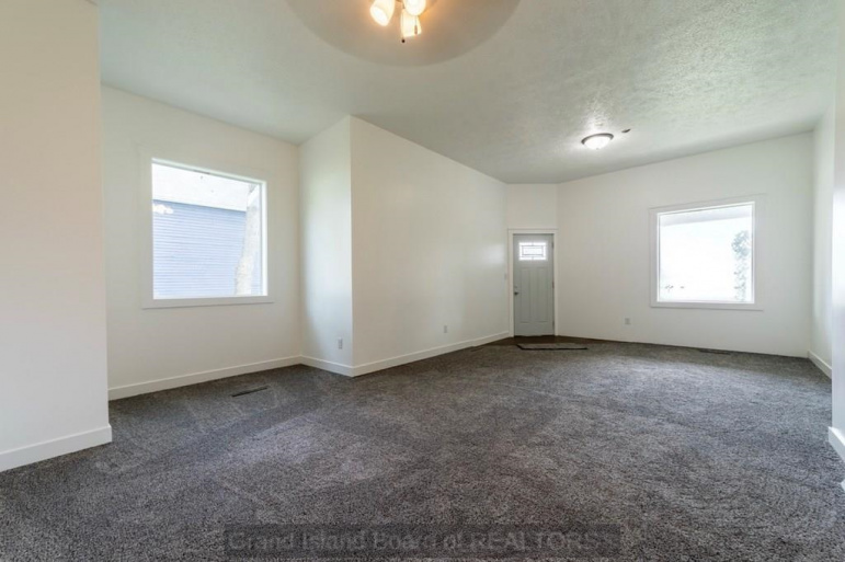 116 6th Street Grand Island, Nebraska 68801, 3 Bedrooms Bedrooms, ,1 BathroomBathrooms,Residential,For Sale,116 6th Street,20260248