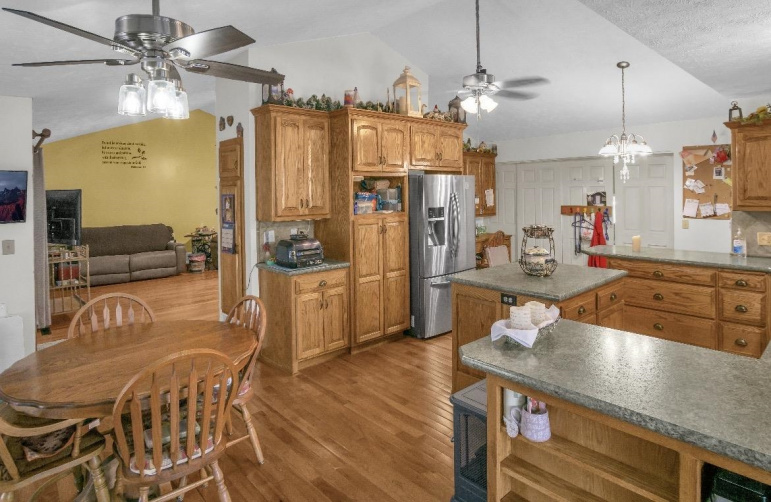 4611 N Regency Kearney, Nebraska 68847, 4 Bedrooms Bedrooms, ,3 BathroomsBathrooms,Residential,For Sale,4611 N Regency,20260246