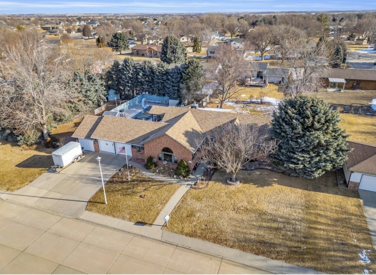 4611 N Regency Kearney, Nebraska 68847, 4 Bedrooms Bedrooms, ,3 BathroomsBathrooms,Residential,For Sale,4611 N Regency,20260246