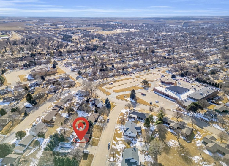 4611 N Regency Kearney, Nebraska 68847, 4 Bedrooms Bedrooms, ,3 BathroomsBathrooms,Residential,For Sale,4611 N Regency,20260246