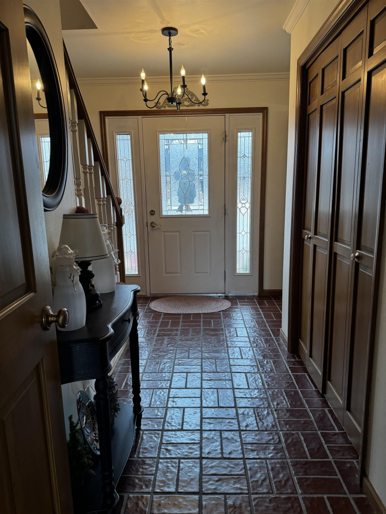 1233 Heritage Drive Hastings, Nebraska 68901, 3 Bedrooms Bedrooms, ,4 BathroomsBathrooms,Residential,For Sale,1233 Heritage Drive,20260258