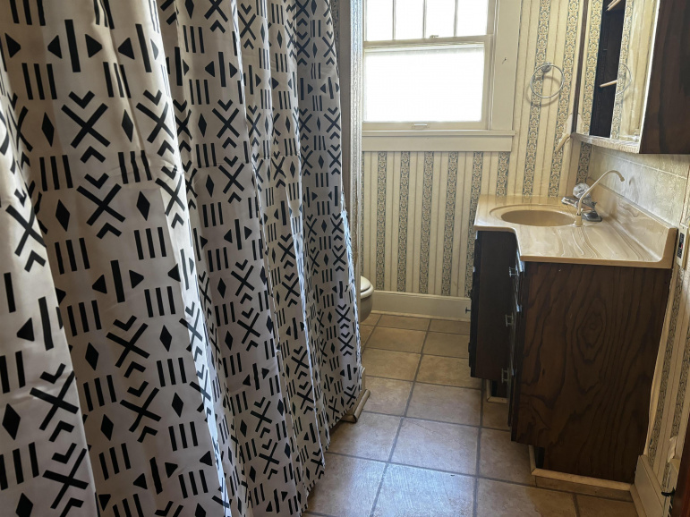 715 N Webster Avenue Hastings, Nebraska 68901, 2 Bedrooms Bedrooms, ,1 BathroomBathrooms,Residential,For Sale,715 N Webster Avenue,20260255