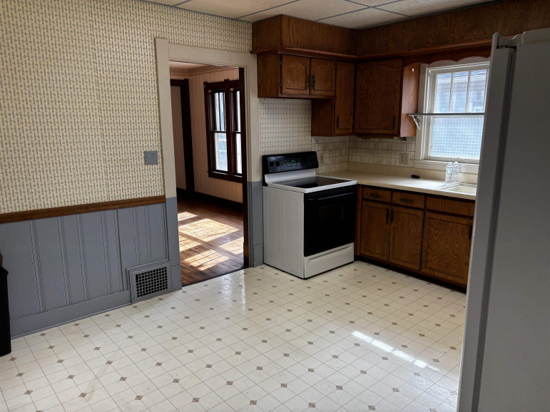 715 N Webster Avenue Hastings, Nebraska 68901, 2 Bedrooms Bedrooms, ,1 BathroomBathrooms,Residential,For Sale,715 N Webster Avenue,20260255