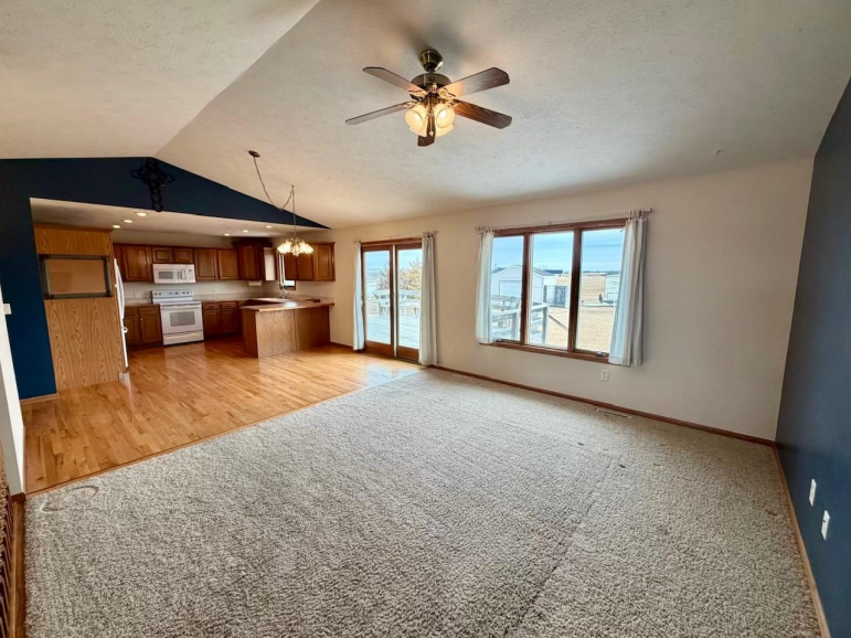 1245 W 102nd Street Place Kearney, Nebraska 68845-1502, 5 Bedrooms Bedrooms, ,3 BathroomsBathrooms,Residential,For Sale,1245 W 102nd Street Place,20260271