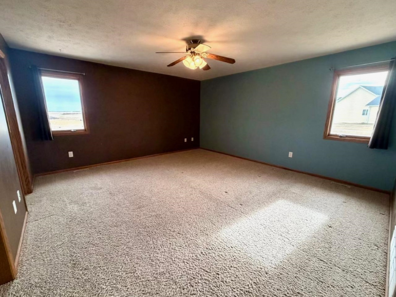 1245 W 102nd Street Place Kearney, Nebraska 68845-1502, 5 Bedrooms Bedrooms, ,3 BathroomsBathrooms,Residential,For Sale,1245 W 102nd Street Place,20260271