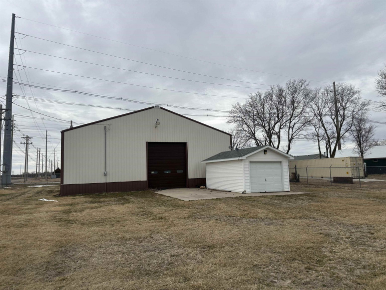 100 N Laird Avenue Hastings, Nebraska 68901, ,Commercial/industrial,For Sale,100 N Laird Avenue,20260268