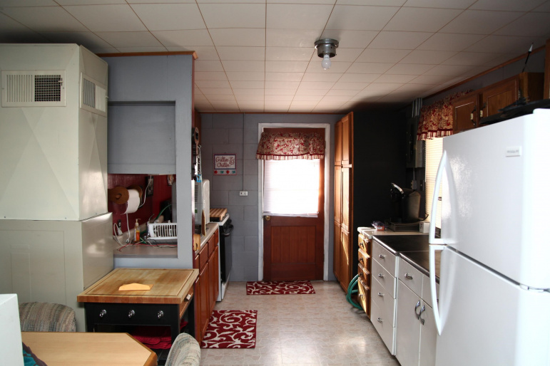 4 W Plum Creek Canyon Uebele Johnson Lake, Nebraska 68937, 3 Bedrooms Bedrooms, ,1 BathroomBathrooms,Residential,For Sale,4 W Plum Creek Canyon Uebele,20260270