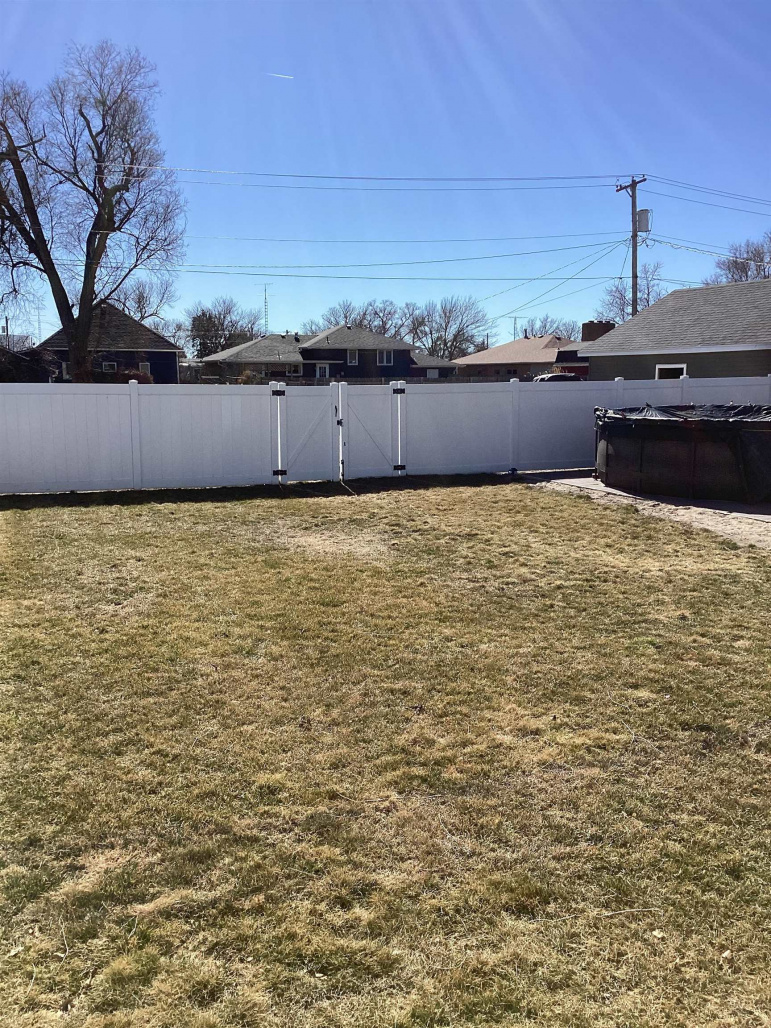 709 W 14th Street Cozad, Nebraska 69130, 3 Bedrooms Bedrooms, ,2 BathroomsBathrooms,Residential,For Sale,709 W 14th Street,20260280