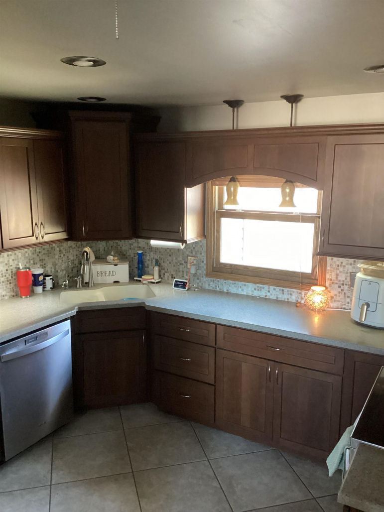 709 W 14th Street Cozad, Nebraska 69130, 3 Bedrooms Bedrooms, ,2 BathroomsBathrooms,Residential,For Sale,709 W 14th Street,20260280