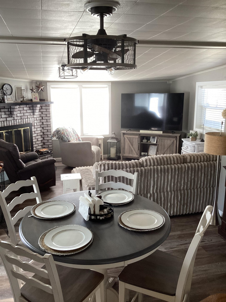 709 W 14th Street Cozad, Nebraska 69130, 3 Bedrooms Bedrooms, ,2 BathroomsBathrooms,Residential,For Sale,709 W 14th Street,20260280