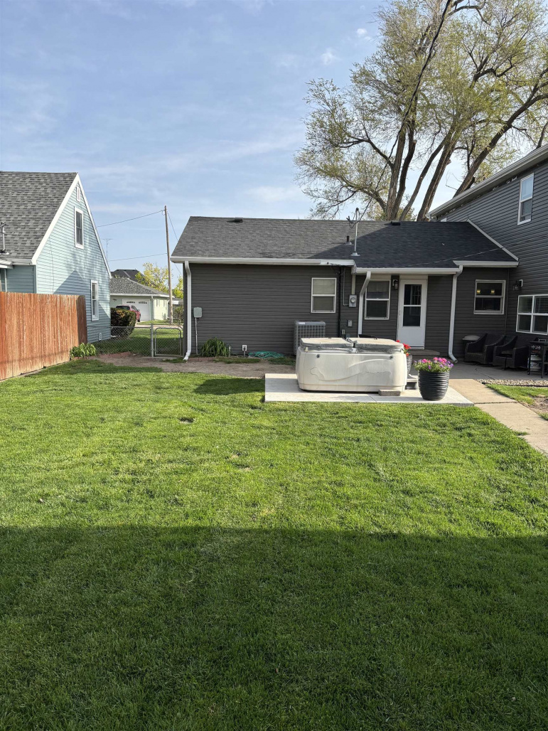 709 W 14th Street Cozad, Nebraska 69130, 3 Bedrooms Bedrooms, ,2 BathroomsBathrooms,Residential,For Sale,709 W 14th Street,20260280