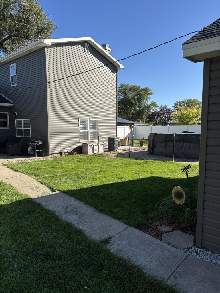 709 W 14th Street Cozad, Nebraska 69130, 3 Bedrooms Bedrooms, ,2 BathroomsBathrooms,Residential,For Sale,709 W 14th Street,20260280