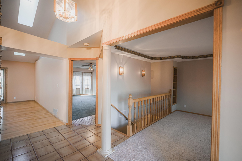 825 Madden Road Hastings, Nebraska 68901, 3 Bedrooms Bedrooms, ,4 BathroomsBathrooms,Residential,For Sale,825 Madden Road,20260278