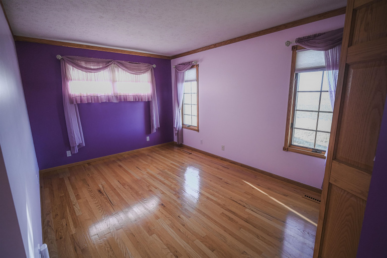 825 Madden Road Hastings, Nebraska 68901, 3 Bedrooms Bedrooms, ,4 BathroomsBathrooms,Residential,For Sale,825 Madden Road,20260278