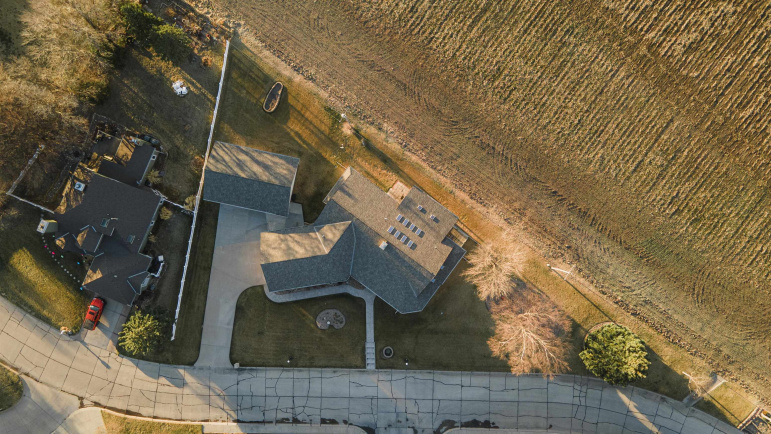 825 Madden Road Hastings, Nebraska 68901, 3 Bedrooms Bedrooms, ,4 BathroomsBathrooms,Residential,For Sale,825 Madden Road,20260278