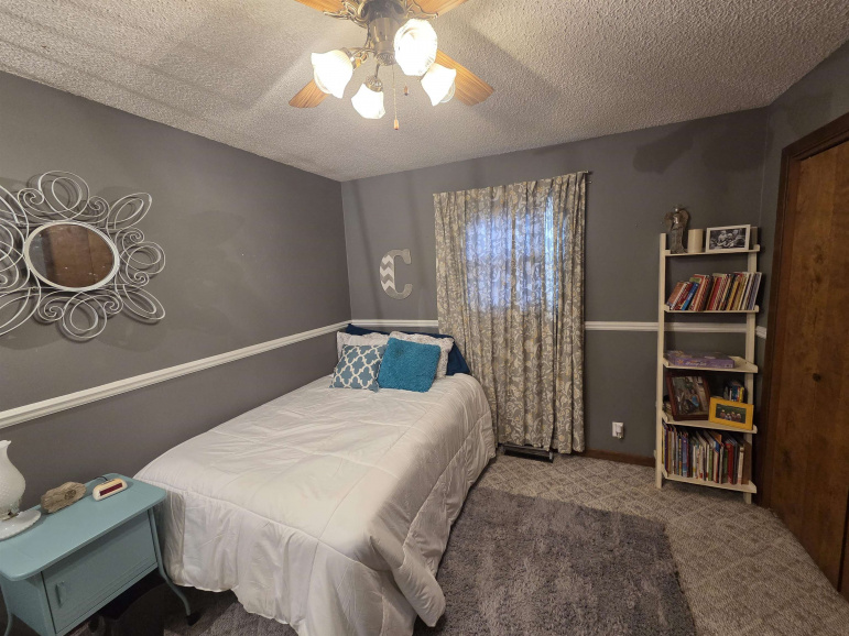 1215 B Cozad, Nebraska 69130, 3 Bedrooms Bedrooms, ,3 BathroomsBathrooms,Residential,For Sale,1215 B,20260291