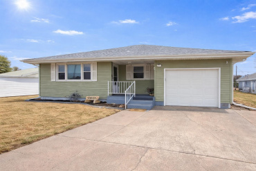 630 S Brown Minden, Nebraska 68959, 3 Bedrooms Bedrooms, ,2 BathroomsBathrooms,Residential,For Sale,630 S Brown,20260286