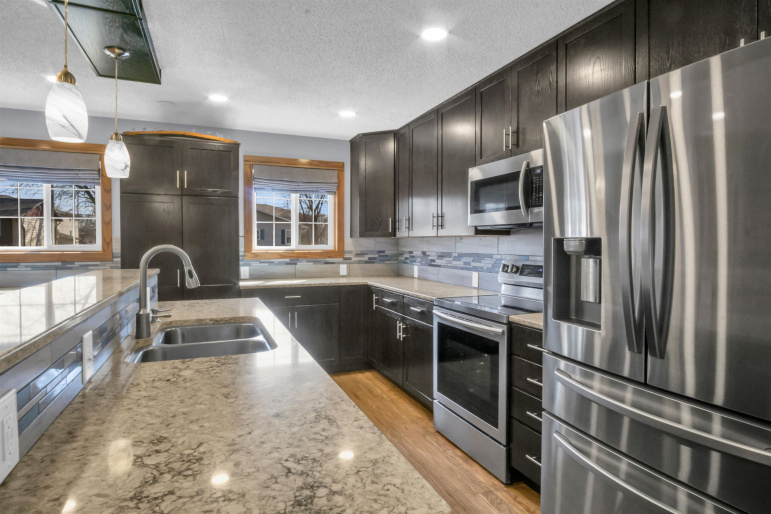 1915 W 40th Street Kearney, Nebraska 68845, 3 Bedrooms Bedrooms, ,3 BathroomsBathrooms,Residential,For Sale,1915 W 40th Street,20260313