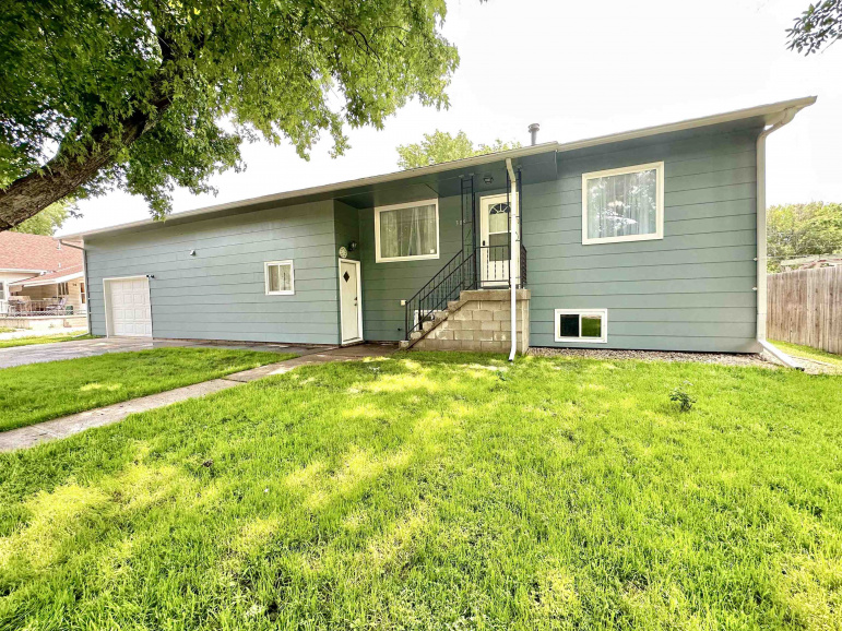 308 S Western Avenue Minden, Nebraska 68959, 4 Bedrooms Bedrooms, ,2 BathroomsBathrooms,Residential,For Sale,308 S Western Avenue,20260310