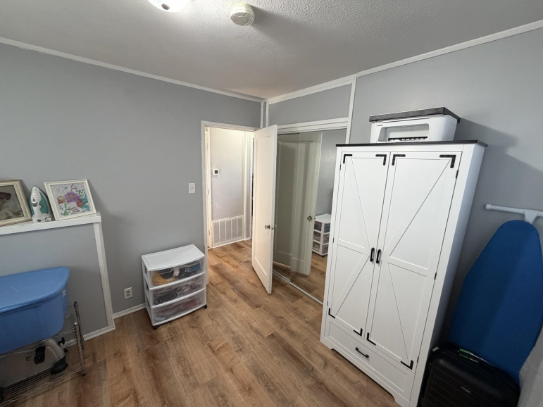 2601 W 7th Street Hastings, Nebraska 68901, 2 Bedrooms Bedrooms, ,1 BathroomBathrooms,Residential,For Sale,2601 W 7th Street,20260328