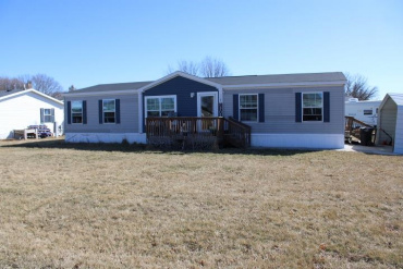 2 Sara Drive Hastings, Nebraska 68901, 3 Bedrooms Bedrooms, ,2 BathroomsBathrooms,Residential,For Sale,2 Sara Drive,20260333