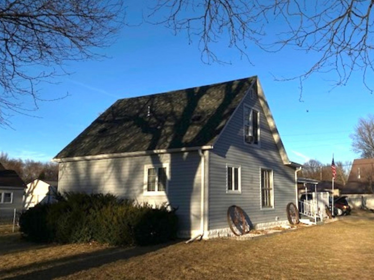 748 L Street Loup City, Nebraska 68853, 3 Bedrooms Bedrooms, ,1 BathroomBathrooms,Residential,For Sale,748 L Street,20260343