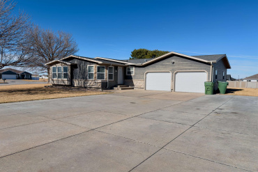 6509 Ave O Pl Kearney, Nebraska 68847, 3 Bedrooms Bedrooms, ,2 BathroomsBathrooms,Residential,For Sale,6509 Ave O Pl,20260344