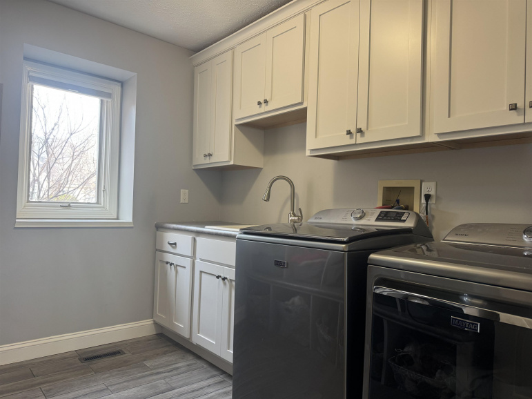 6000 Mallard Way Hastings, Nebraska 68901, 5 Bedrooms Bedrooms, ,4 BathroomsBathrooms,Residential,For Sale,6000 Mallard Way,20260346