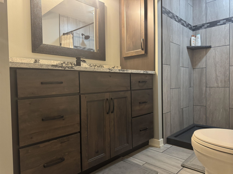 6000 Mallard Way Hastings, Nebraska 68901, 5 Bedrooms Bedrooms, ,4 BathroomsBathrooms,Residential,For Sale,6000 Mallard Way,20260346