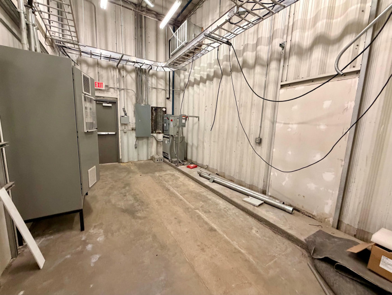 4303 E 39th Street Kearney, Nebraska 68847-3902, ,Commercial/industrial,For Sale,4303 E 39th Street,20260360
