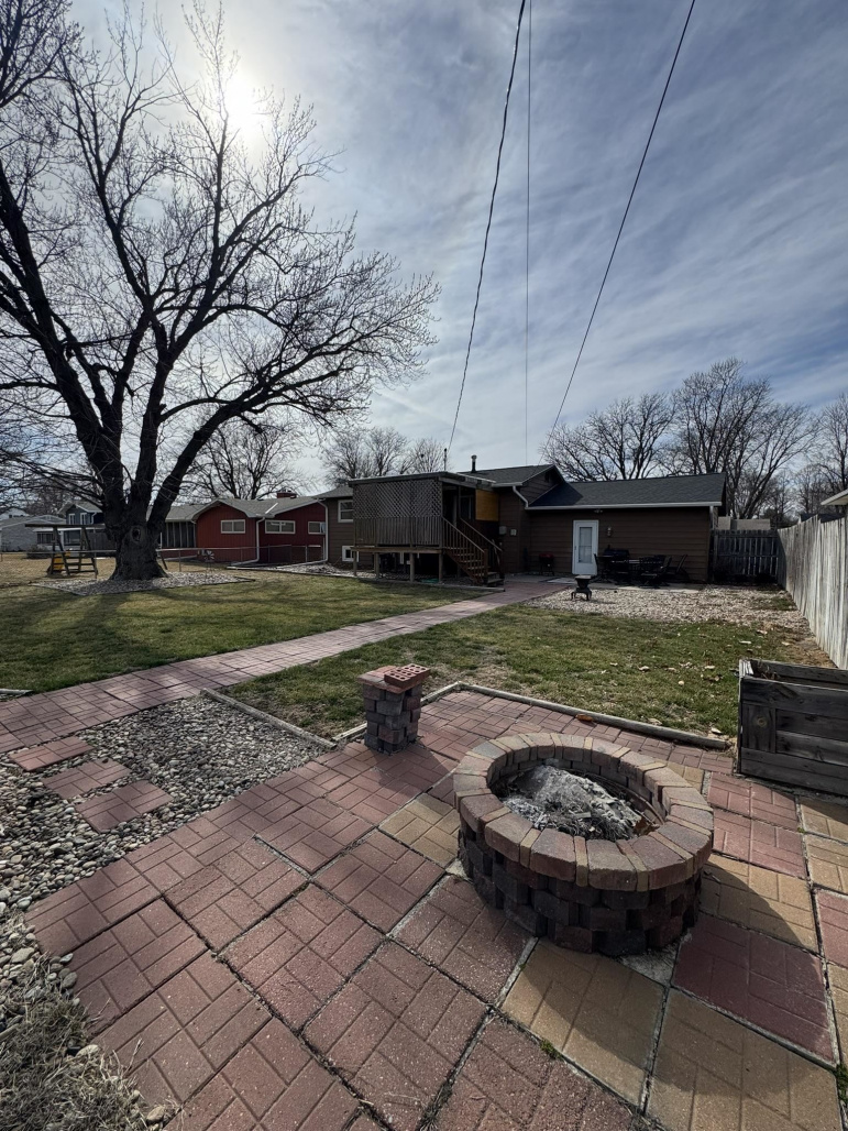 1228 Turner Avenue Hastings, Nebraska 68901, 3 Bedrooms Bedrooms, ,2 BathroomsBathrooms,Residential,For Sale,1228 Turner Avenue,20260356