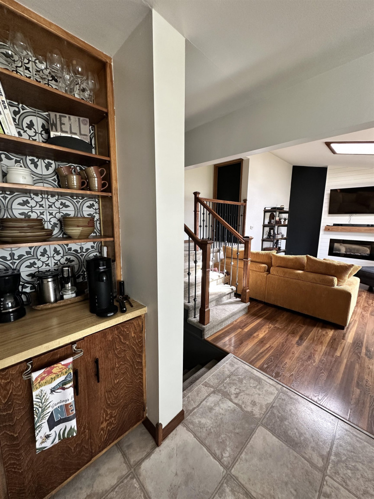 1228 Turner Avenue Hastings, Nebraska 68901, 3 Bedrooms Bedrooms, ,2 BathroomsBathrooms,Residential,For Sale,1228 Turner Avenue,20260356