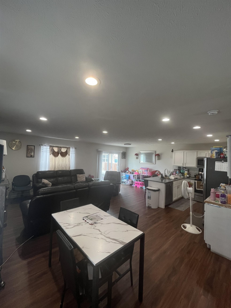 1845 Peach Street Grand Island, Nebraska 68801, 4 Bedrooms Bedrooms, ,3 BathroomsBathrooms,Residential,For Sale,1845 Peach Street,20260352